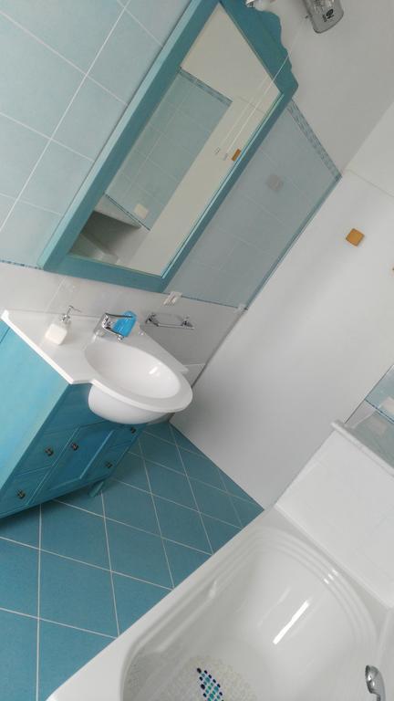 B&B Sa Zodia Guest House Bitti Екстериор снимка